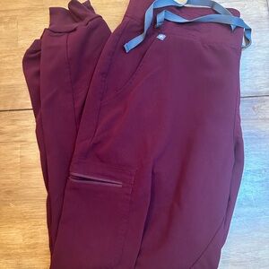 Zamora Joggers-Burgundy